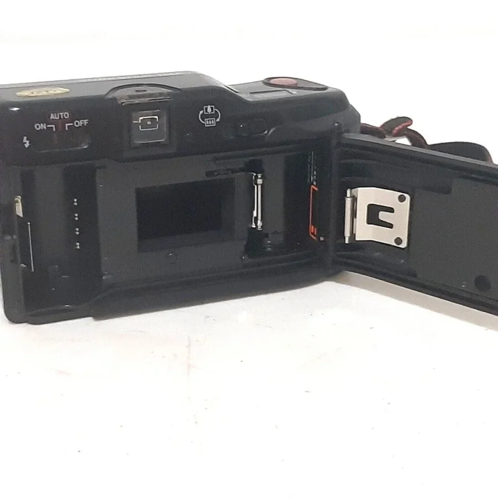 Canon Sure Shot Tele Camera 40mm to 70mm Lens Untested For Parts Not Working‎